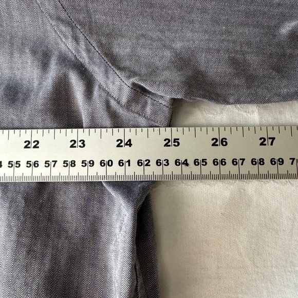 Lands' End Men's Bluish-Gray Herringbone Long Sleeve Button Up Shirt Size 17-33‎ - Picture 10 of 13